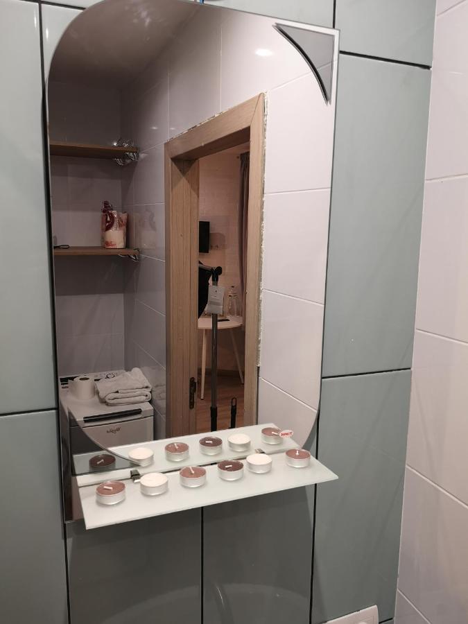 Freedom Apartment On Bazarna Str Lviv Eksteriør bilde